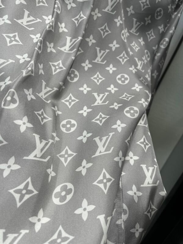 Luxury Designer Fashion women's tops-47  silk