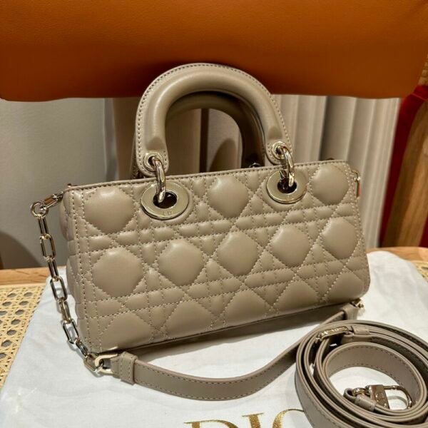 DIO lady DI luxury for women Dior D-Joy bag lambskin 22cm