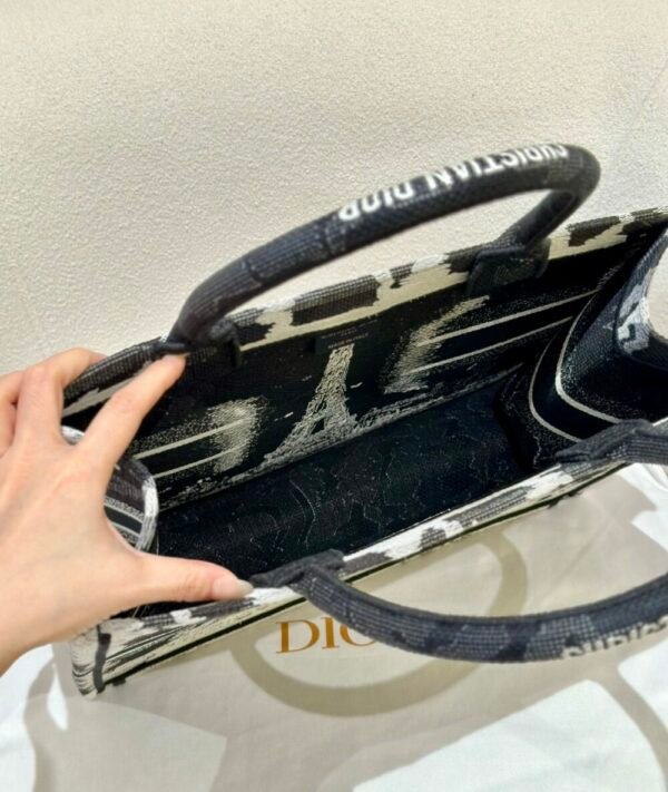 DIO lady DI luxury for women tote bag 36cm