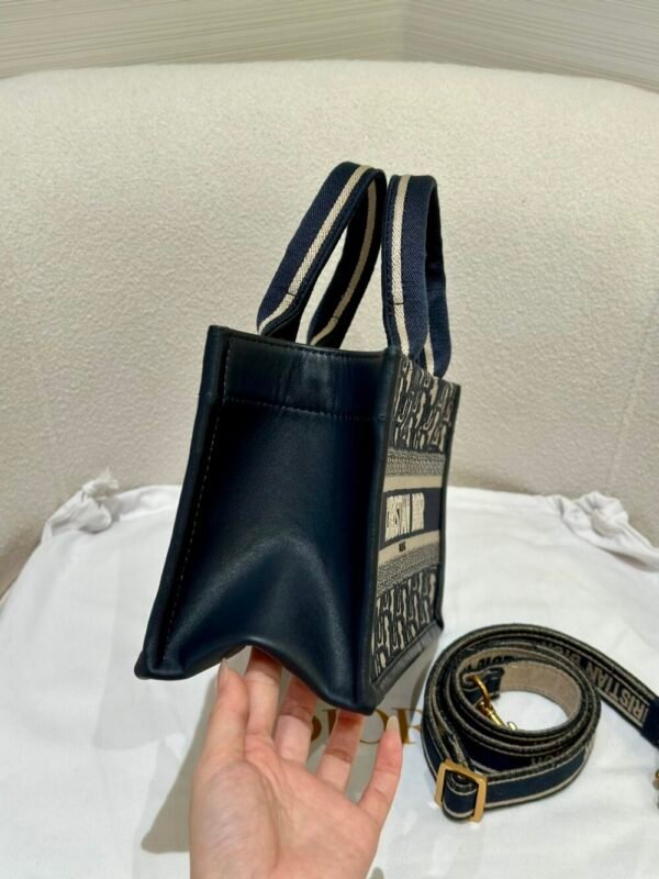 DIO lady DI luxury for women tote bag 27cm