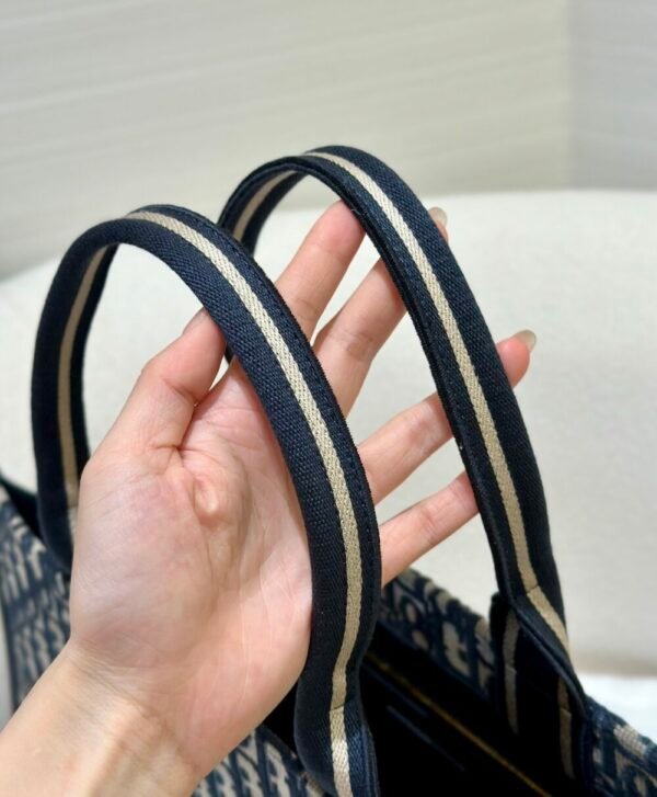 DIO lady DI luxury for women tote bag 36cm