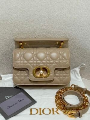DIO lady DI luxury for women Pearl buckle Montaigne bag 19cm/22cm