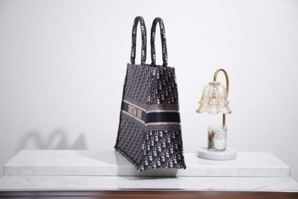 DIO lady DI luxury for women handbag shoulder bag tote bag 42cm