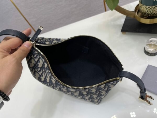 DIO lady DI luxury for women handbag shoulder bag Nomad Lunch Box Bag 22cm