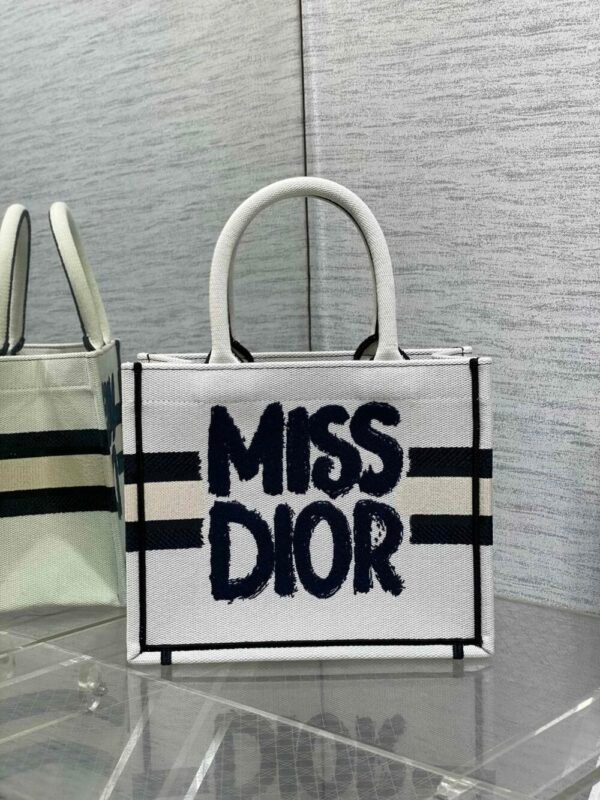 DIO lady DI luxury for women handbag shoulder bag Tote bag 26cm