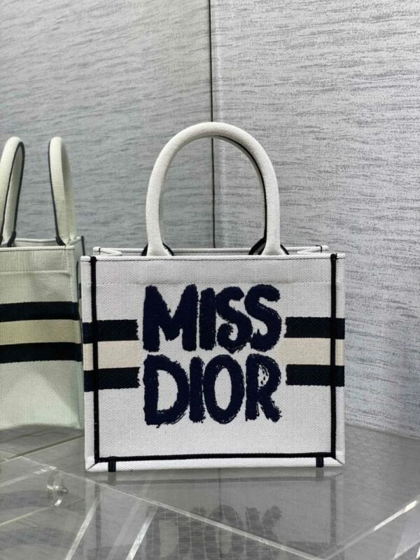 DIO lady DI luxury for women handbag shoulder bag Tote bag 26cm