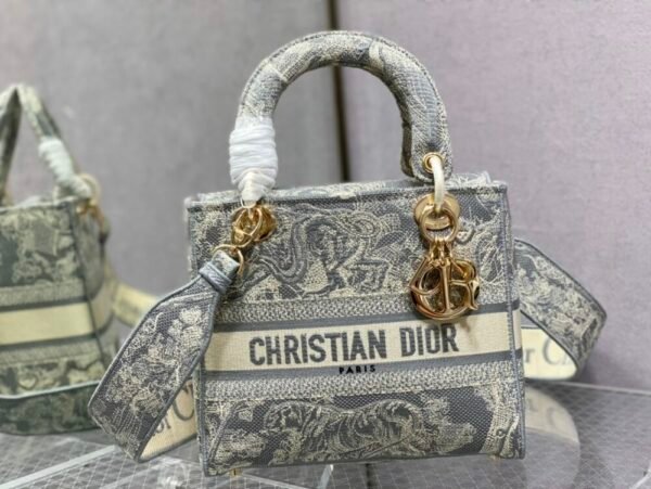 DIO lady DI luxury for women handbag shoulder bag Lady D-Lite 24cm