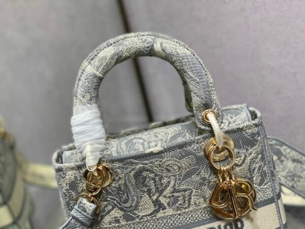 DIO lady DI luxury for women handbag shoulder bag Lady D-Lite 24cm