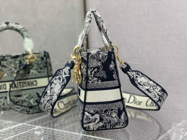 DIO lady DI luxury for women handbag shoulder bag Lady D-Lite 24cm