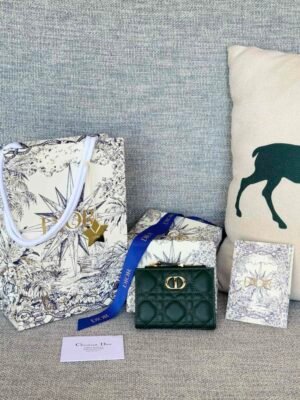 DIO lady DI luxury for women Di Caro Dahlia wallet card holder 11.5x9x2cm