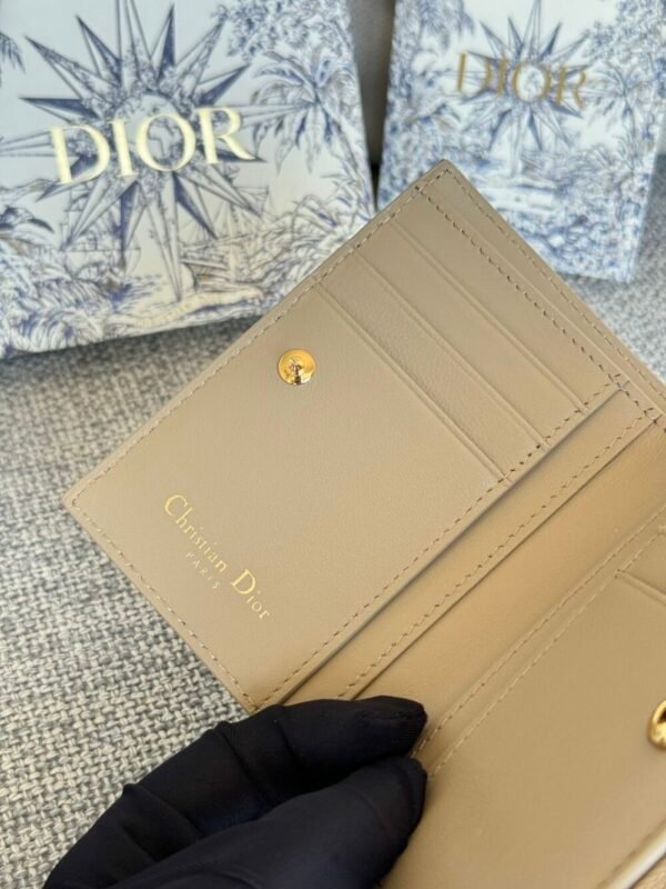 DIO lady DI luxury for women Di Caro Dahlia wallet card holder 11.5x9x2cm