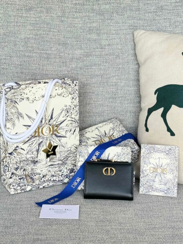 DIO lady DI luxury for women Di Caro Dahlia wallet card holder 11.5x9x2cm