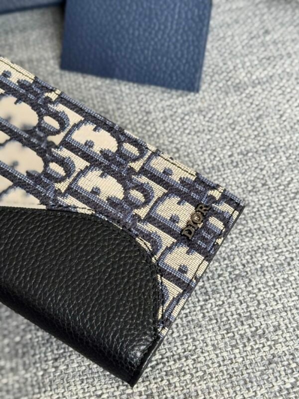 DIO lady DI luxury for women Vertical long wallet 9x18.8x2cm