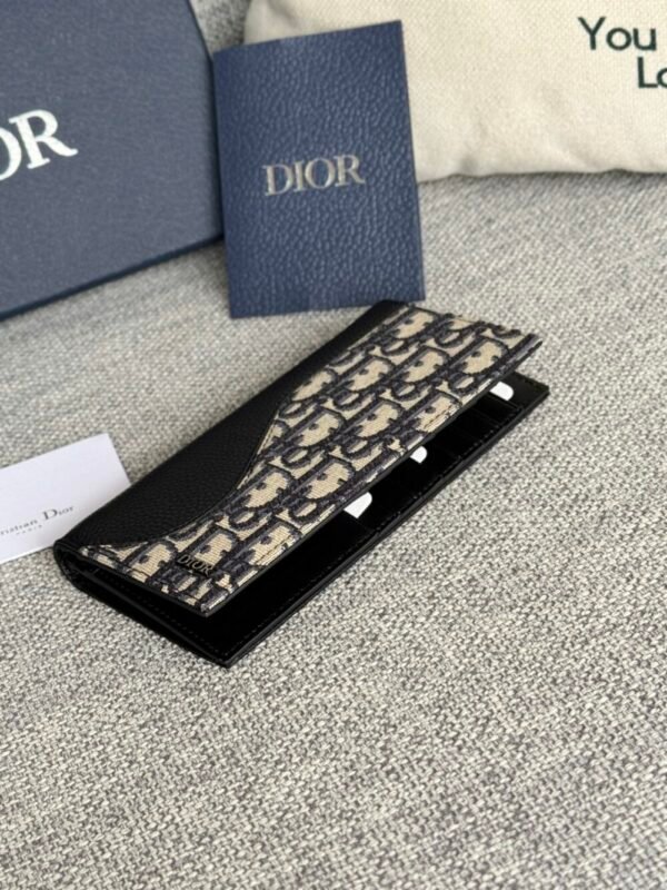DIO lady DI luxury for women Vertical long wallet 9x18.8x2cm