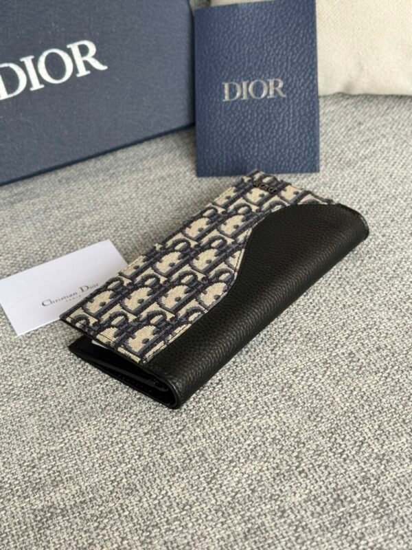 DIO lady DI luxury for women Vertical long wallet 9x18.8x2cm