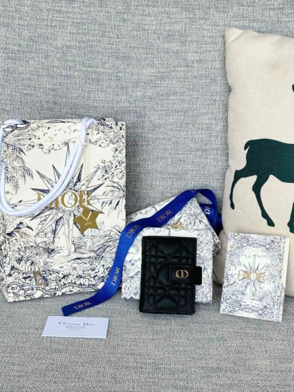 DIO lady DI luxury for women card holder wallet 11x8x1.3cm