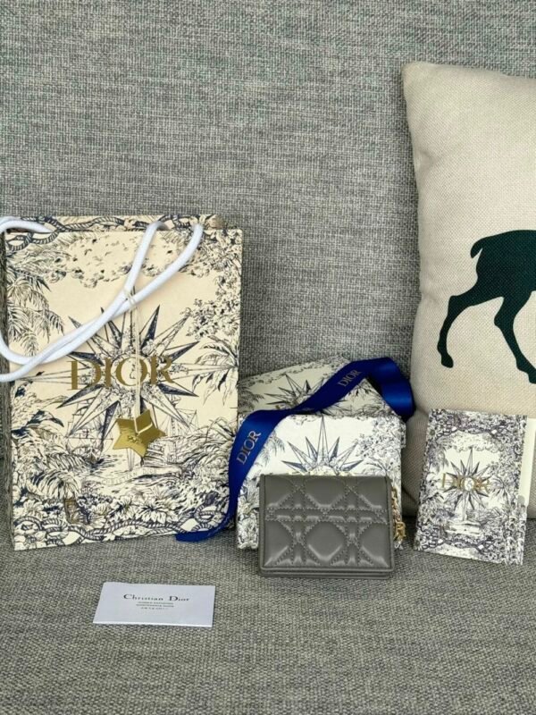 DIO lady DI luxury for women card holder wallet 10.5x7.5x2.5cm