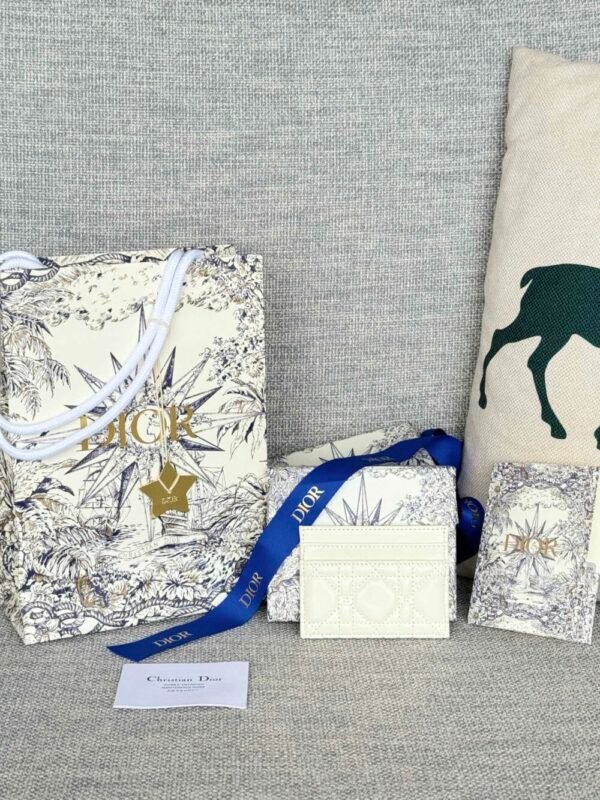 DIO lady DI luxury for women card holder 10.5x7.5cm