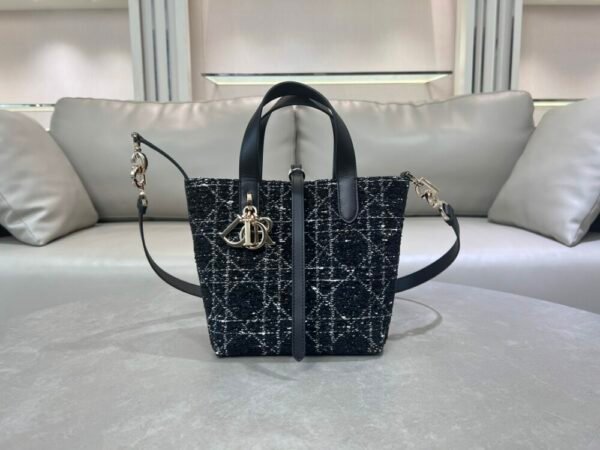 DIO lady DI luxury for women handbag shoulder bag dio TOUJOURS 18cm