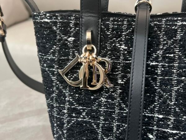 DIO lady DI luxury for women handbag shoulder bag dio TOUJOURS 18cm