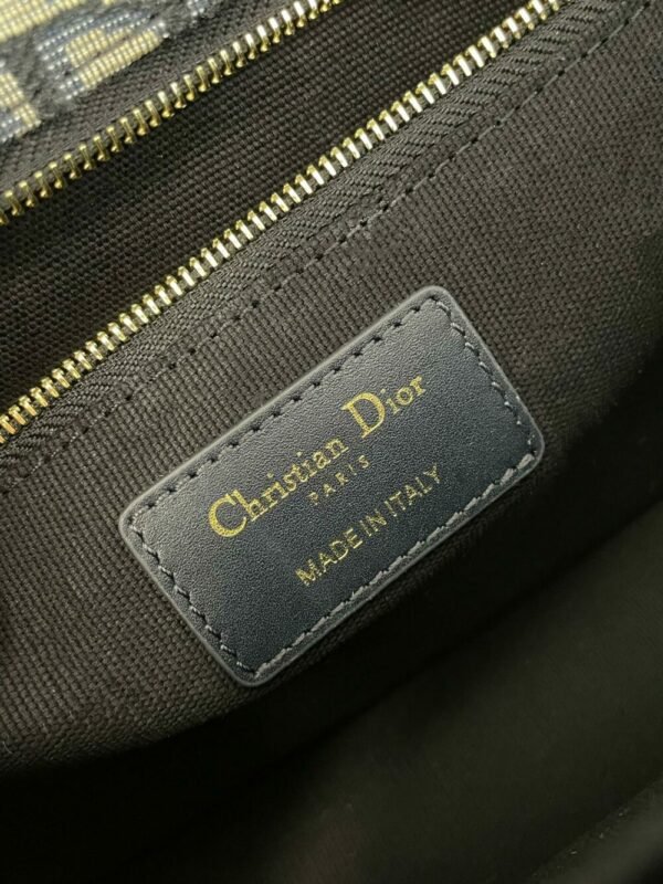 DIO lady DI luxury for women handbag shoulder bag 30 Montaigne 24cm