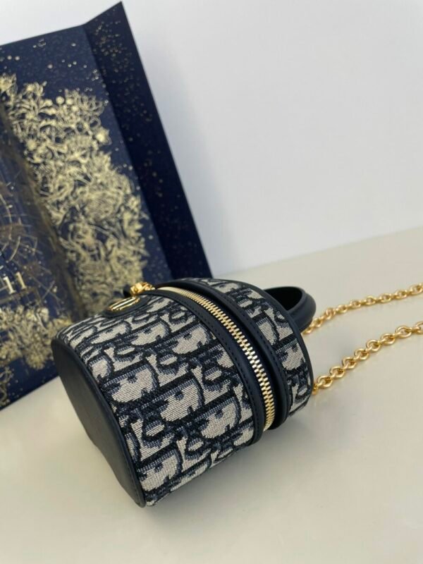 DIO lady DI luxury for women handbag shoulder bag 30 Montaigne 16.5cm