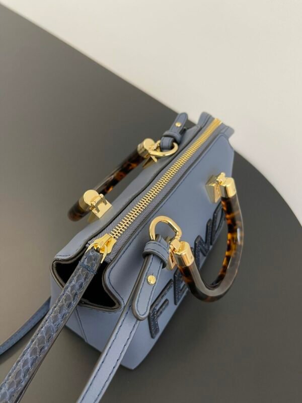 FEND FEI luxury for women handbag shoulder bag By The Way 17cm