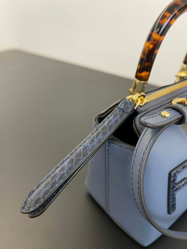 FEND FEI luxury for women handbag shoulder bag By The Way 17cm