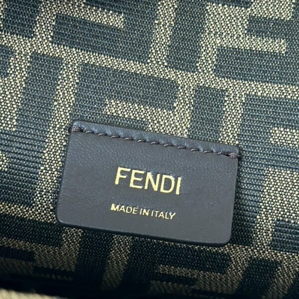 FEND FEI luxury for women handbag shoulder bag 100% snakeskin 32.5cm