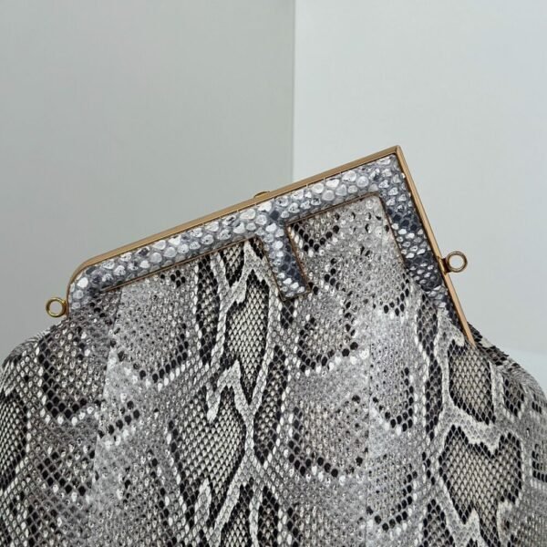 FEND FEI luxury for women handbag shoulder bag 100% snakeskin 32.5cm