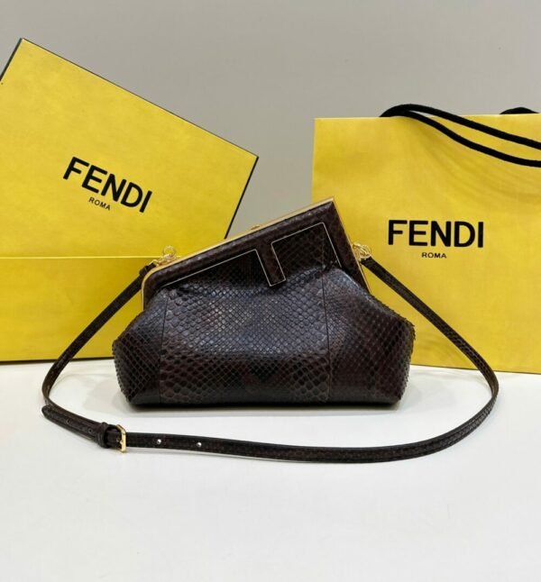 FEND FEI luxury for women handbag shoulder bag 100% snakeskin 26cm