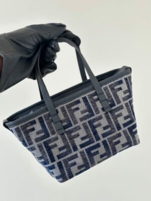 FEND FEI luxury for women handbag shoulder bag tote bag 15.5cm