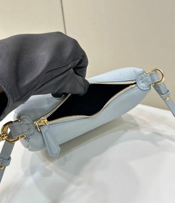 FEND FEI luxury for women handbag shoulder bag graphy 20cm