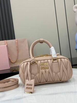 MM miuniu luxury designer fashion for women handbag Sheepskin bowling bag 22cm