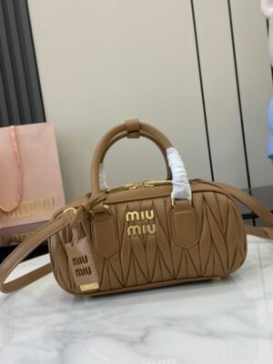 MM miuniu luxury designer fashion for women handbag Sheepskin bowling bag 22cm