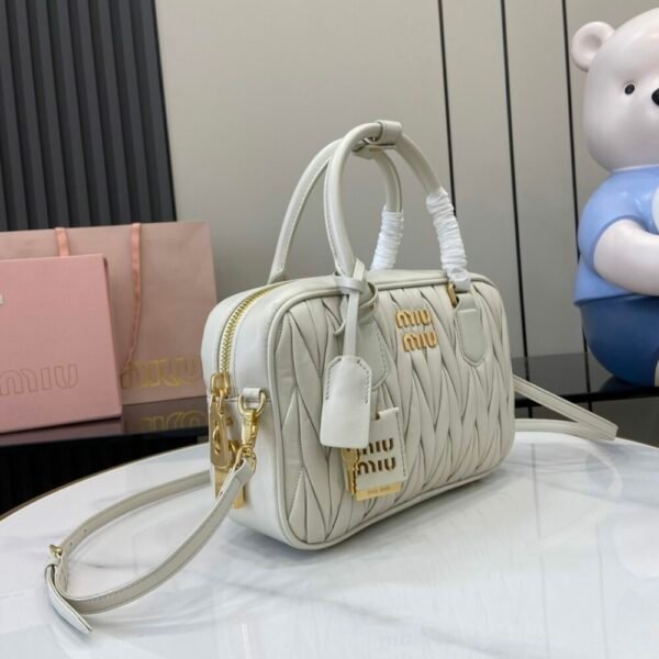 MM miuniu luxury designer fashion for women handbag Sheepskin bowling bag 24cm