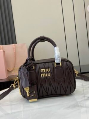 MM miuniu luxury designer fashion for women handbag Sheepskin bowling bag 19cm