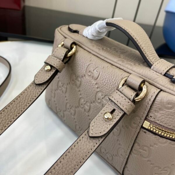 GG gucc luxury designer fashion for women Shoulder bags Handbags Emblem 20cm