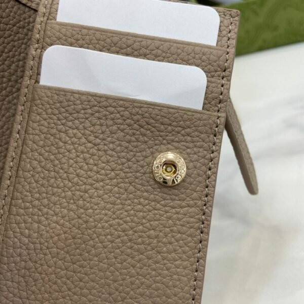 GG gucc luxury designer fashion for women wallet card holder Emblem 18x14x3cm