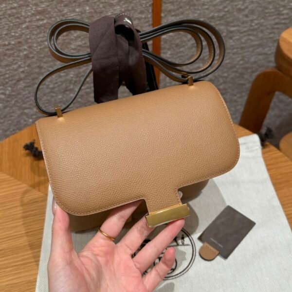 HM HRMS For Women Handbags Shoulder bags Constance 19cm mirrors