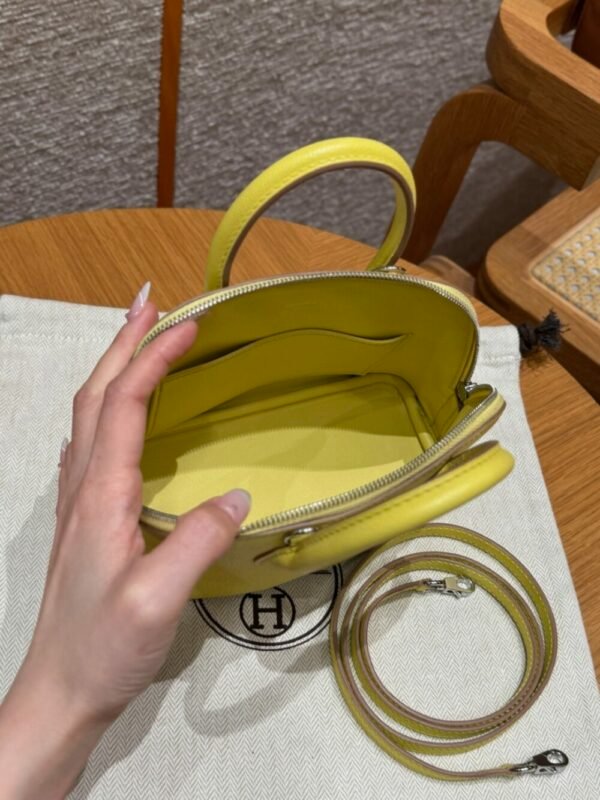 HM HRMS For Women Handbags Shoulder bags Mini Bolide