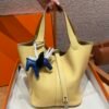 HM HRMS For Women Handbags Shoulder bags Picotin lock 22cm
