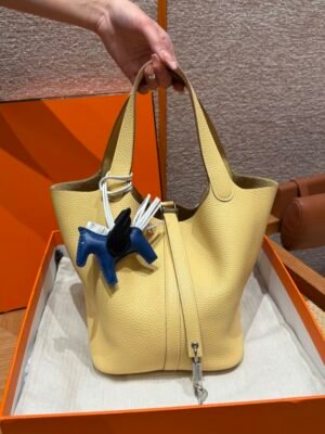 HM HRMS For Women Handbags Shoulder bags Picotin lock 22cm