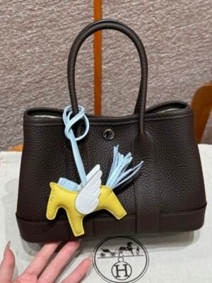 HM HRMS For Women Handbags Shoulder bags Garden party 23