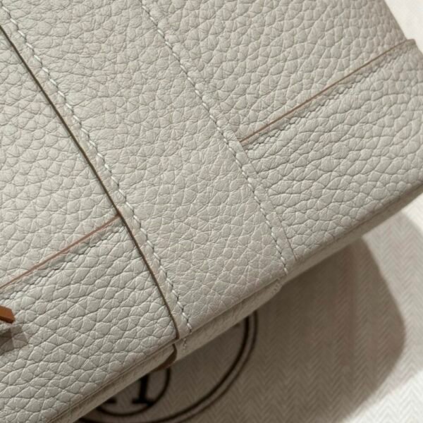 HM HRMS For Women Handbags Shoulder bags Garden party 23
