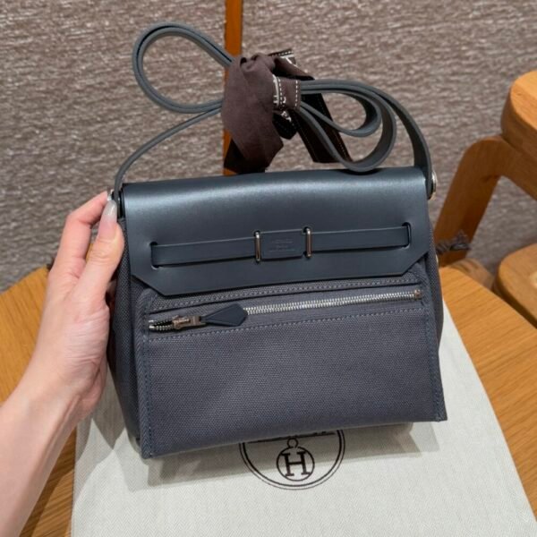 HM HRMS For Women Handbags Shoulder bags herbag mini