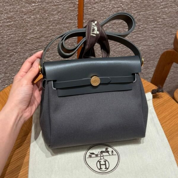 HM HRMS For Women Handbags Shoulder bags herbag mini