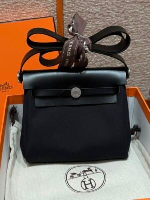 HM HRMS For Women Handbags Shoulder bags herbag mini