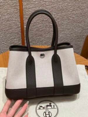 HM HRMS For Women Handbags Shoulder bags Garden party mini