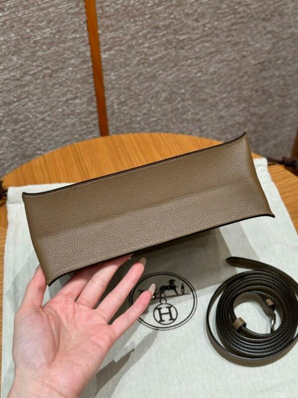 HM HRMS For Women Handbags Shoulder bags kelly dance